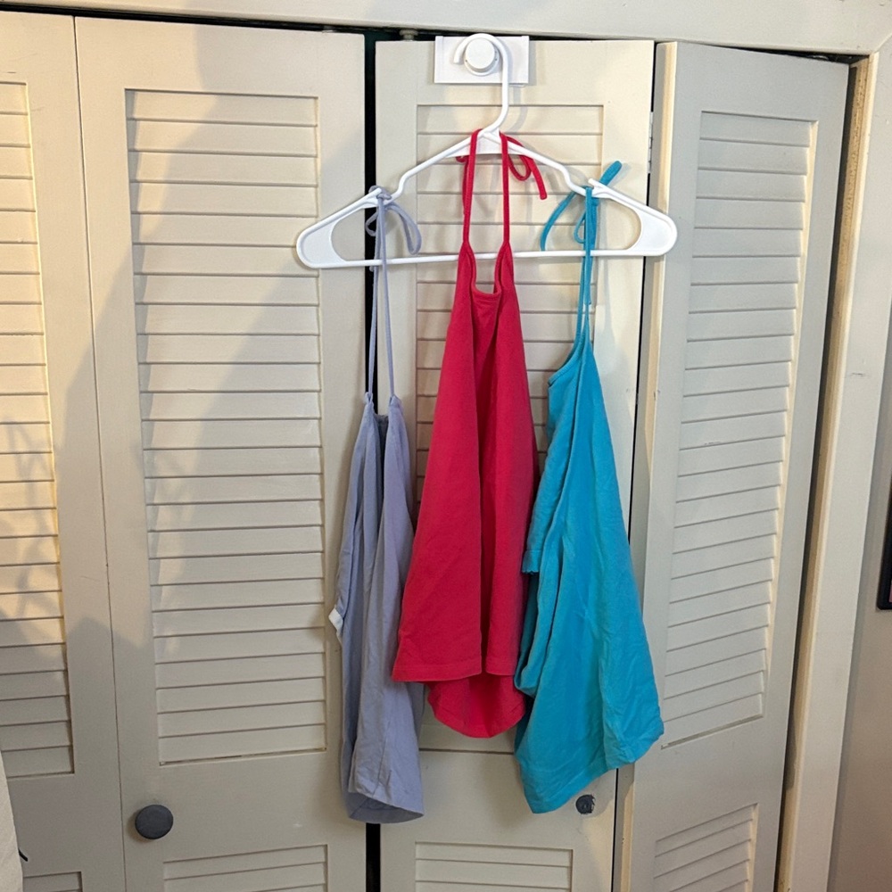 GAP Women's Tank Tops - Red, Blue, Gray